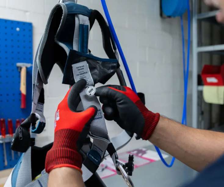 Ensure compliance with QLD’s 2026 height safety laws. Expert guide on mandatory inspection intervals for harnesses, anchors, and lanyards under AS/NZS 1891